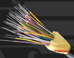 La fibre optique bientôt dans tout notre quartier.