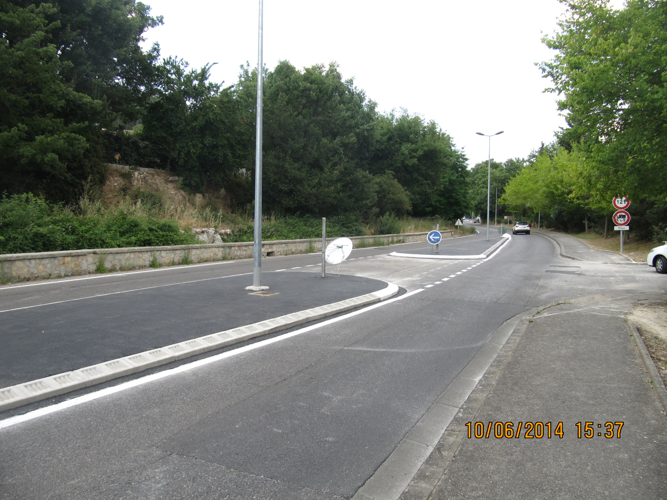 Entrée de ville, réfection RD 10, la demande est instruite auprès de la CPA. Réseaux enterrés aucun dysfonctionnement majeur.