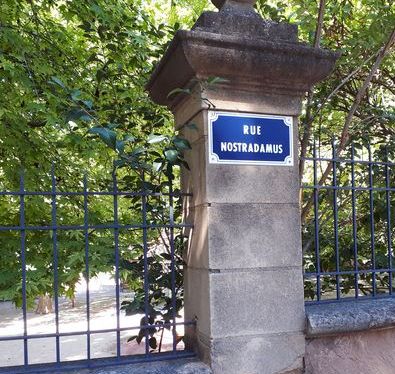 GAMBERGES  D ’ÉTÉ  D ’UN  PROMENEUR  SOLITAIRE